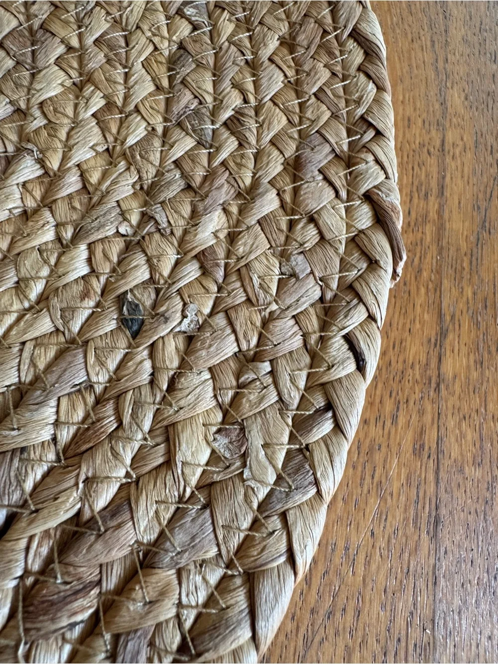 Natural Braided Seagrass Round Placemat - Unbranded 6